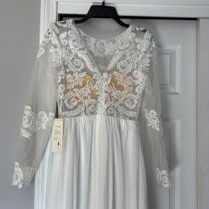 NWT stunning Mingda wedding gown bohemian style!!